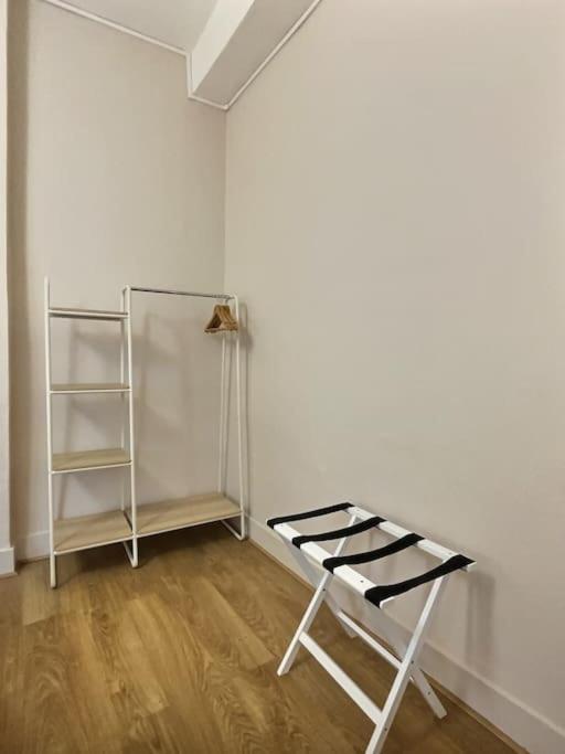 Au Jasmin De Miss K Apartment Бур-ен-Брес Екстериор снимка