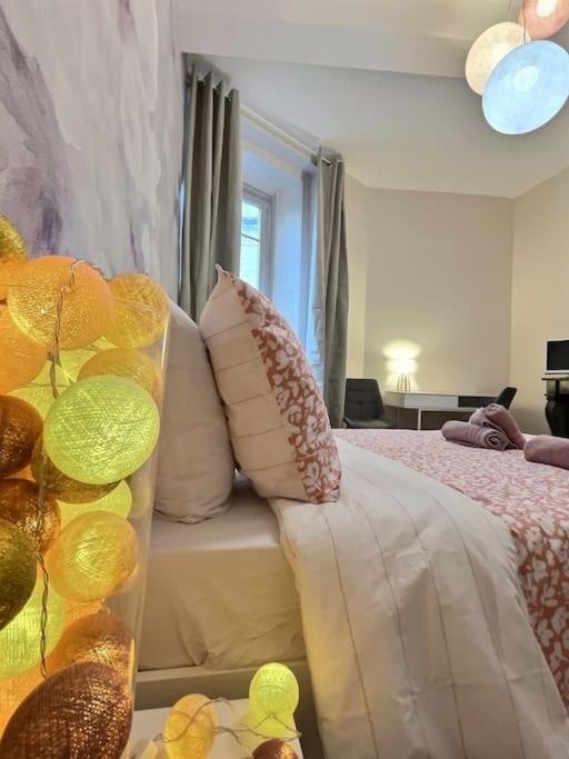 Au Jasmin De Miss K Apartment Бур-ен-Брес Екстериор снимка